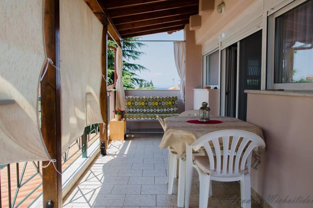 Apartamento Paressa'S House Nikiti  Exterior foto